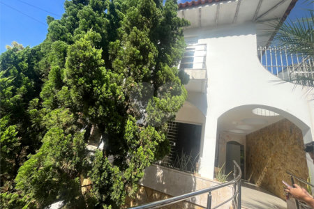 Casa à venda com 5 quartos, sendo 4 suítes,  em Jardim Franca, São Paulo, SP