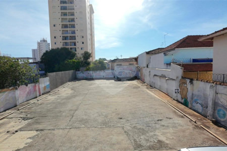 Terreno à venda no Centro, Araraquara, SP
