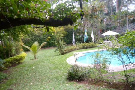 Sobrado à venda com 5 quartos, sendo 3 suítes,  em Fazenda Morumbi, São Paulo, SP