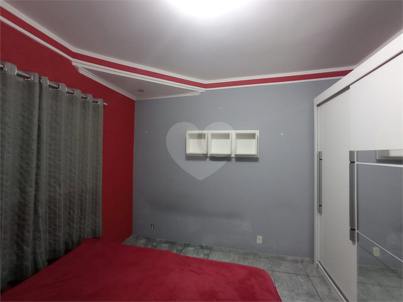 Casa Térrea à venda com 3 quartos em Jardim Santa Bárbara, Sorocaba, SP