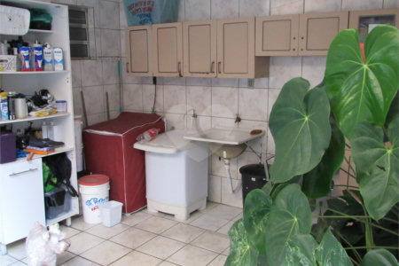 Casa à venda com 2 quartos em Jardim das Oliveiras, São Paulo, SP