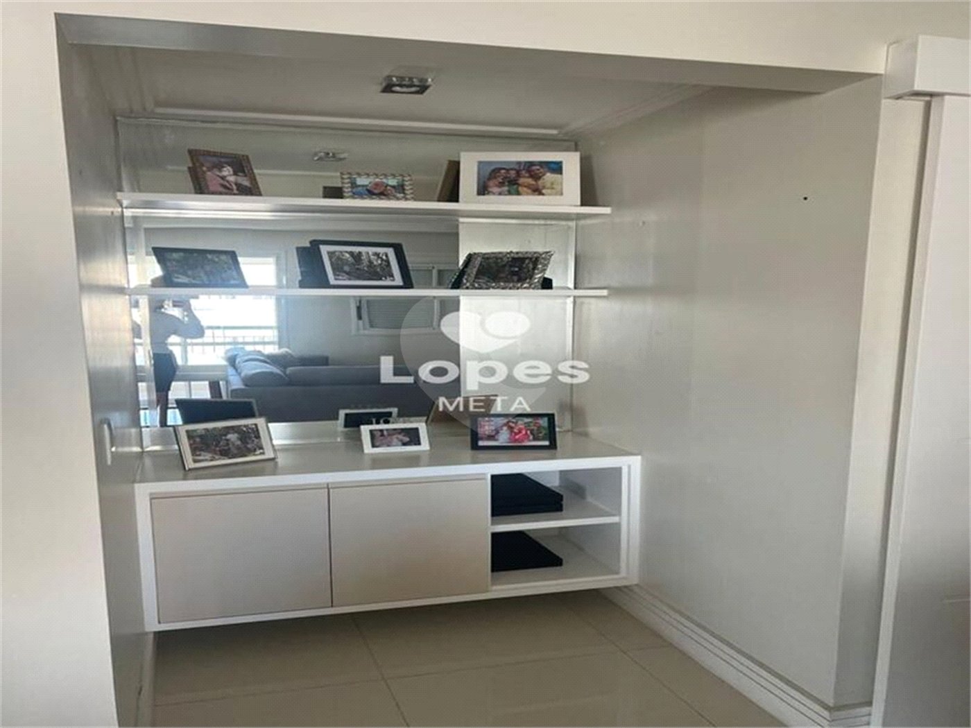 Apartamento à venda com 3 suítes em Altos do Esplanada, São José dos Campos, SP