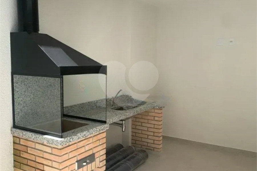 Sobrado à venda com 3 quartos, sendo 1 suíte,  em Jardim Maristela, São Paulo, SP