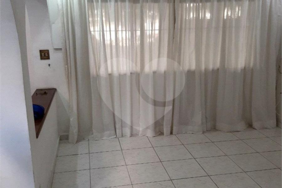 Sobrado à venda com 2 quartos em Santana, São Paulo, SP