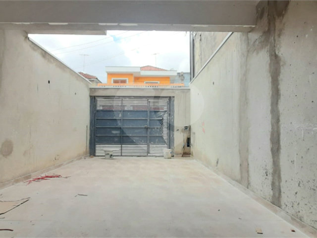 Sobrado à venda com 3 suítes em Tremembé, São Paulo, SP