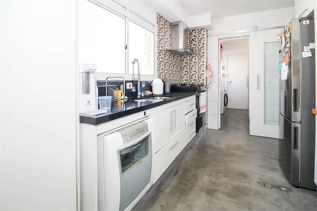 Apartamento à venda com 4 quartos, sendo 3 suítes, em Vila Romana, São Paulo, SP