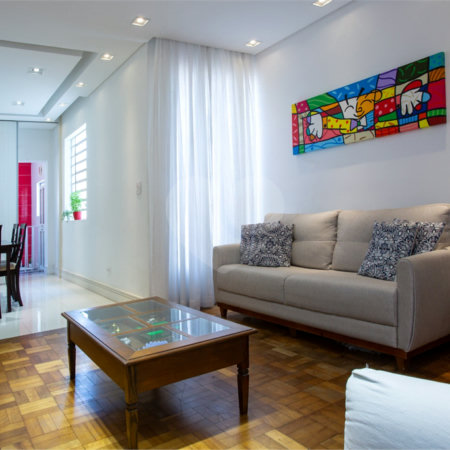 Casa à venda com 3 quartos, sendo 1 suíte, em Mirandópolis, São Paulo, SP