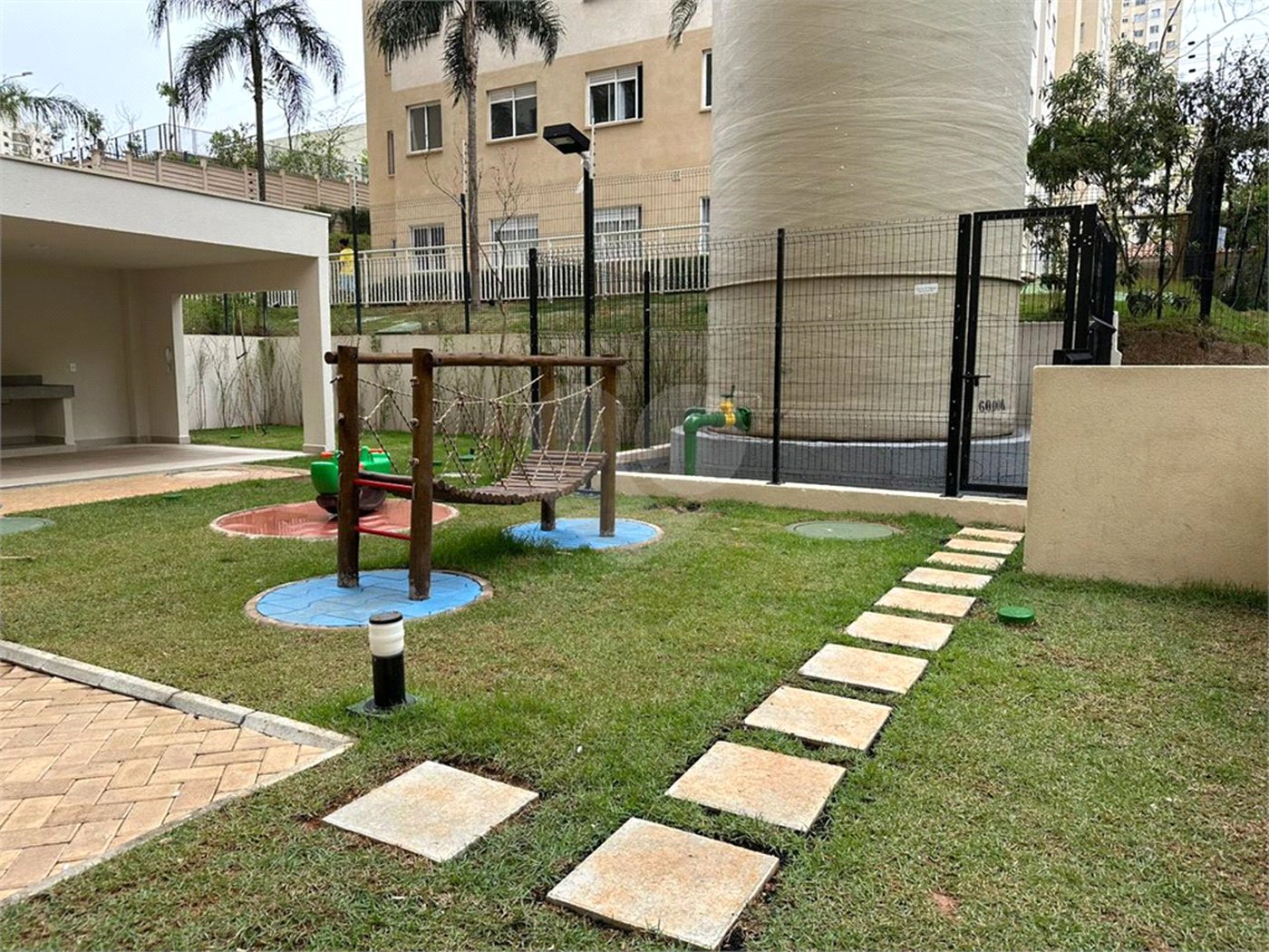 Apartamento à venda com 2 quartos em Jardim Celeste, São Paulo, SP