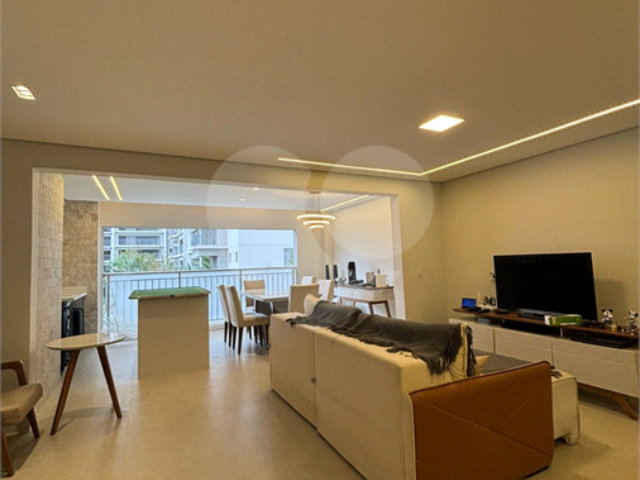 Apartamento à venda com 3 suítes em Tucuruvi, São Paulo, SP