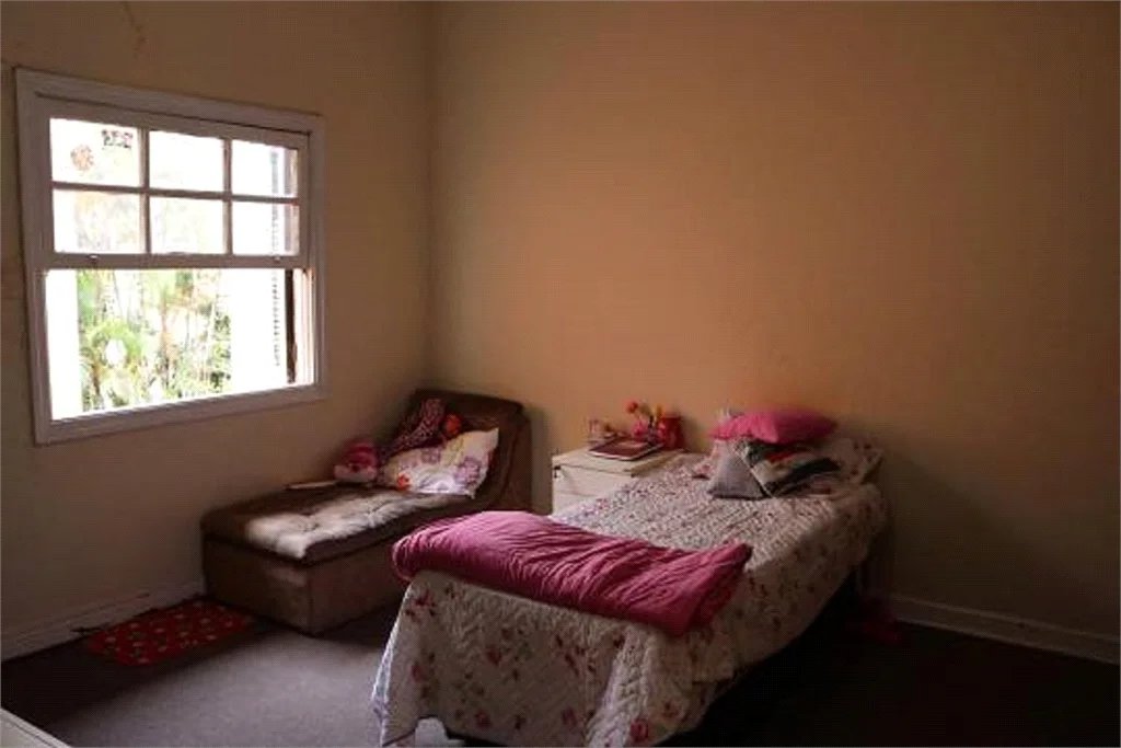 Sobrado à venda com 4 quartos, sendo 1 suíte, em Brooklin Paulista, São Paulo, SP