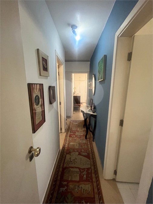 Apartamento à venda com 3 quartos, sendo 2 suítes,  em Jardim Paulista, São Paulo, SP