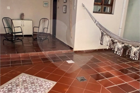 Casa à venda com 2 quartos em Conjunto Habitacional Ana Paula, Mogi das Cruzes, SP