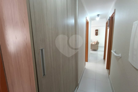 Apartamento à venda com 3 quartos, sendo 1 suíte, no Centro, São Roque, SP