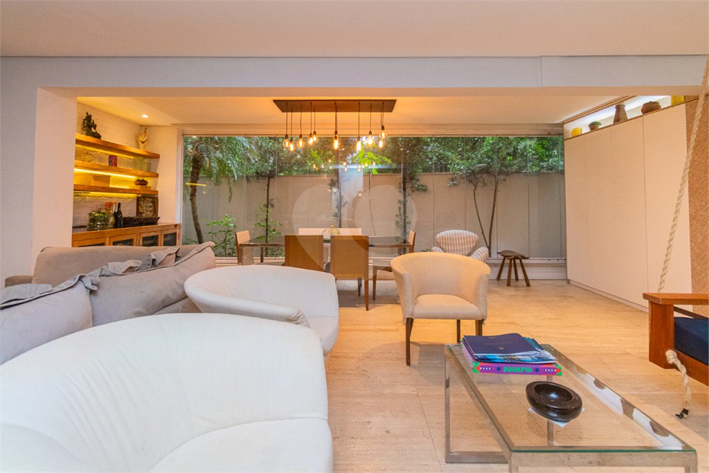 Apartamento à venda com 2 suítes em Alto da Boa Vista, São Paulo, SP