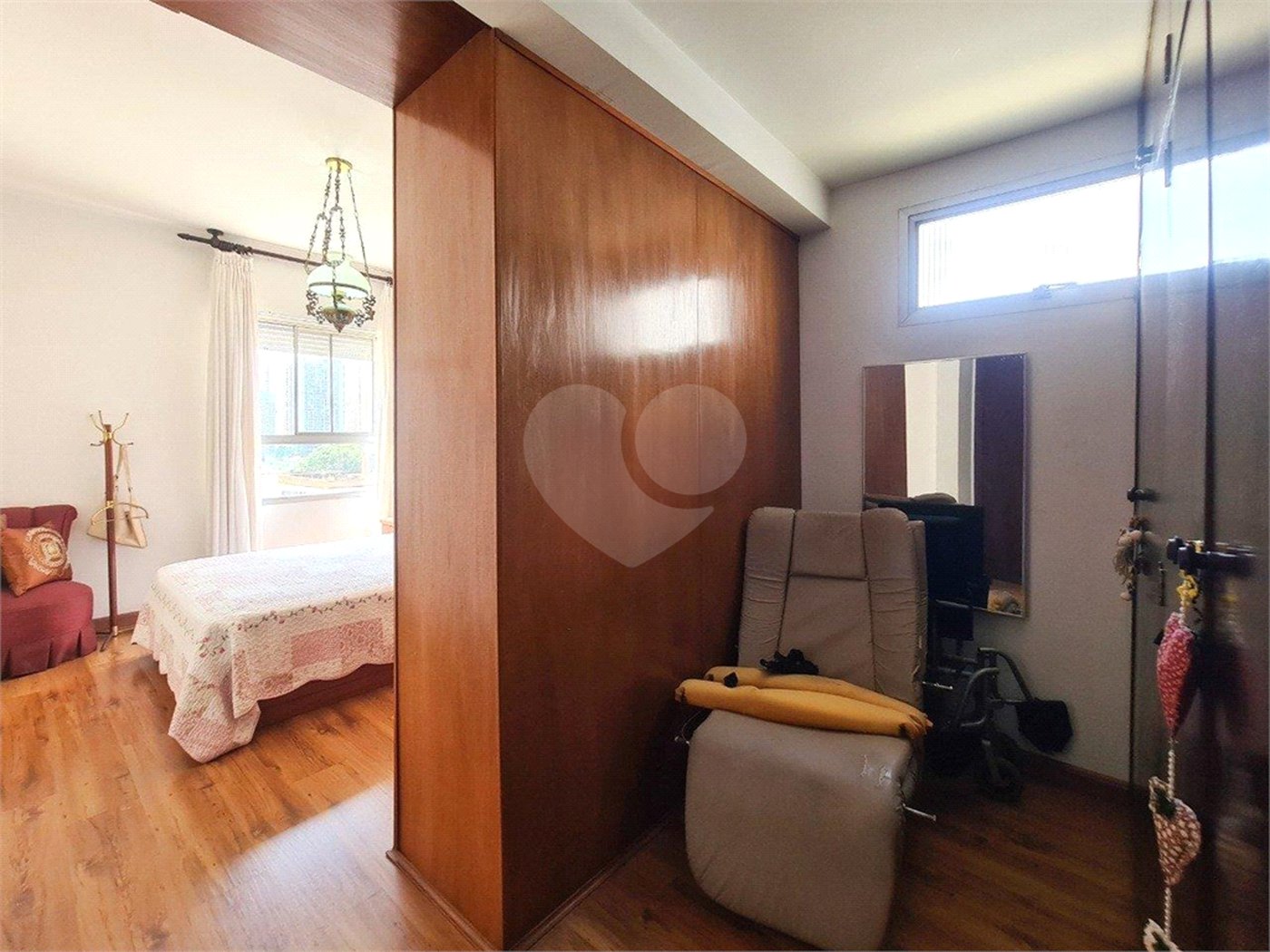 Apartamento à venda com 3 quartos, sendo 1 suíte, em Jardim das Acácias, São Paulo, SP