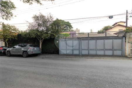 Casa à venda com 3 suítes em Brooklin, São Paulo, SP