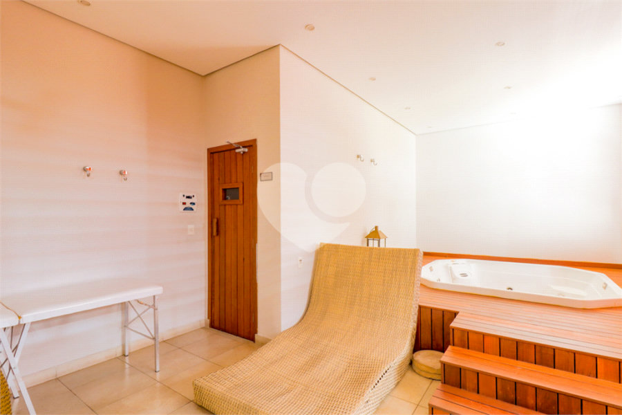 Apartamento à venda com 3 quartos, sendo 1 suíte, em Barra Funda, São Paulo, SP