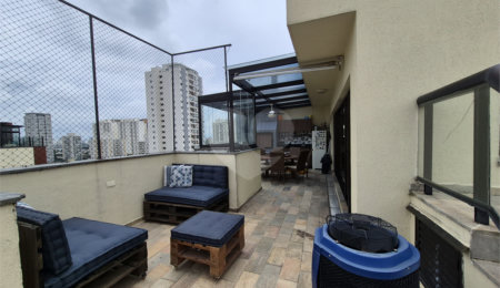 Cobertura à venda com 4 quartos, sendo 2 suítes,  em Vila Hamburguesa, São Paulo, SP
