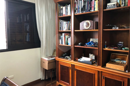 Apartamento à venda com 3 suítes em Vila Andrade, São Paulo, SP