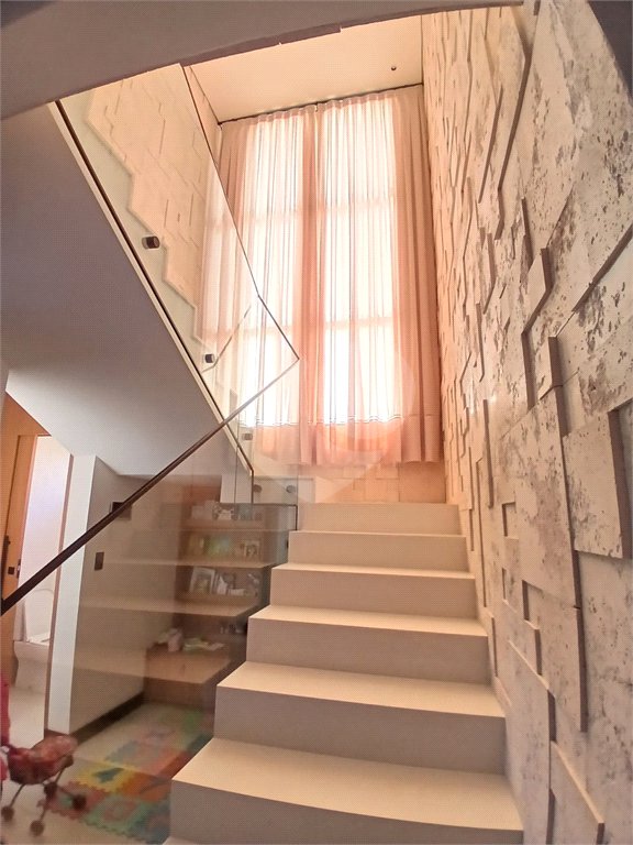Casa à venda com 3 suítes em Pinheirinho, Vinhedo, SP