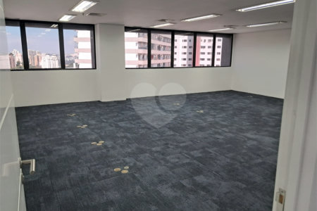 Sala à venda em Alto da Boa Vista, São Paulo, SP