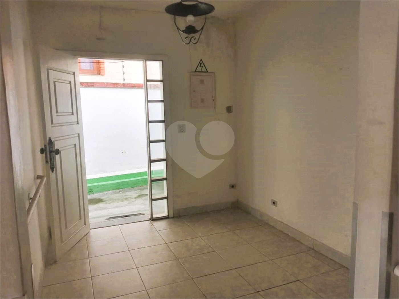 Casa à venda ou para alugar com 7 quartos, sendo 2 suítes, em Jardim Peri Peri, São Paulo, SP