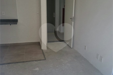 Apartamento à venda com 2 quartos em Vila Mazzei, São Paulo, SP