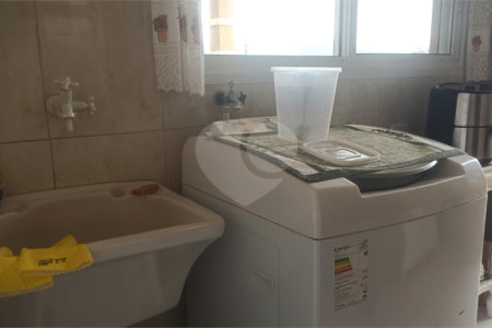 Casa à venda com 3 quartos, sendo 1 suíte, no condomínio Serra da Estrela, Atibaia - SP