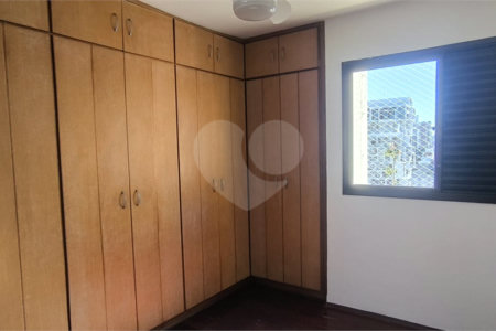 Apartamento à venda com 3 quartos, sendo 1 suíte, em Pinheiros, São Paulo, SP