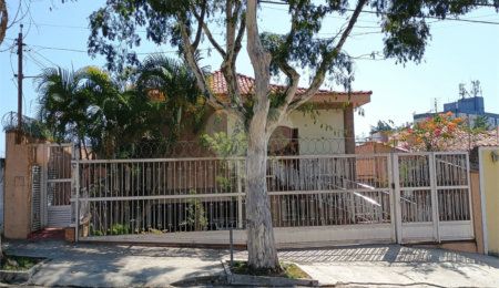 Casa à venda com 3 quartos, sendo 1 suíte,  em Tremembé, São Paulo, SP