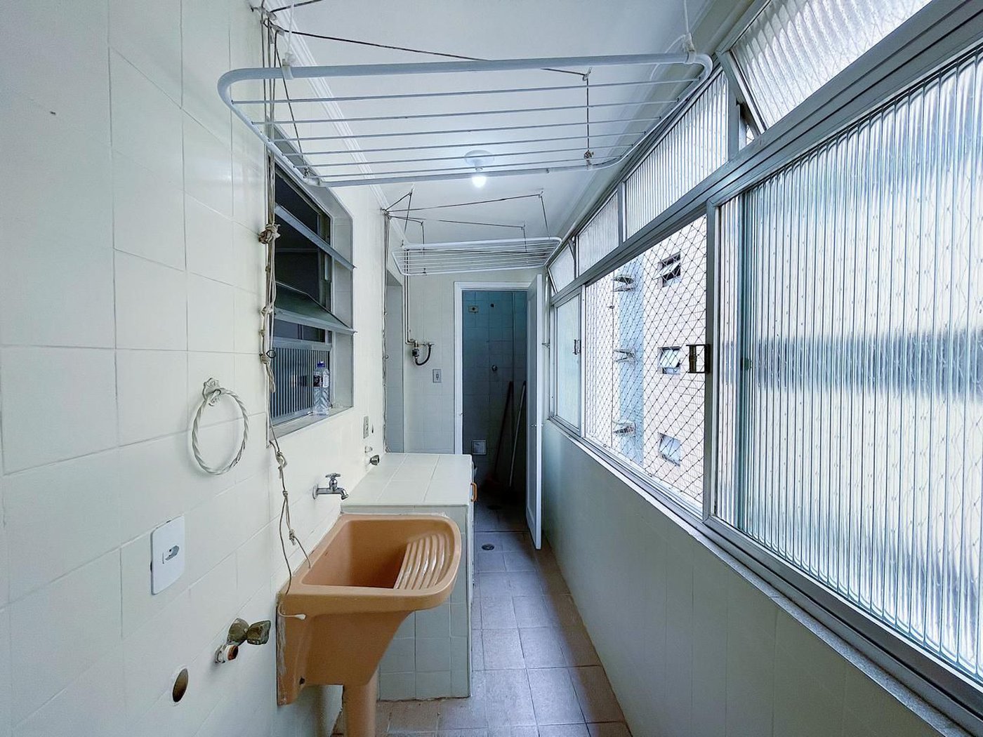 Apartamento com 3 dormitórios à venda, 118 m² por R$ 850.000,00 - Embaré - Santos/SP