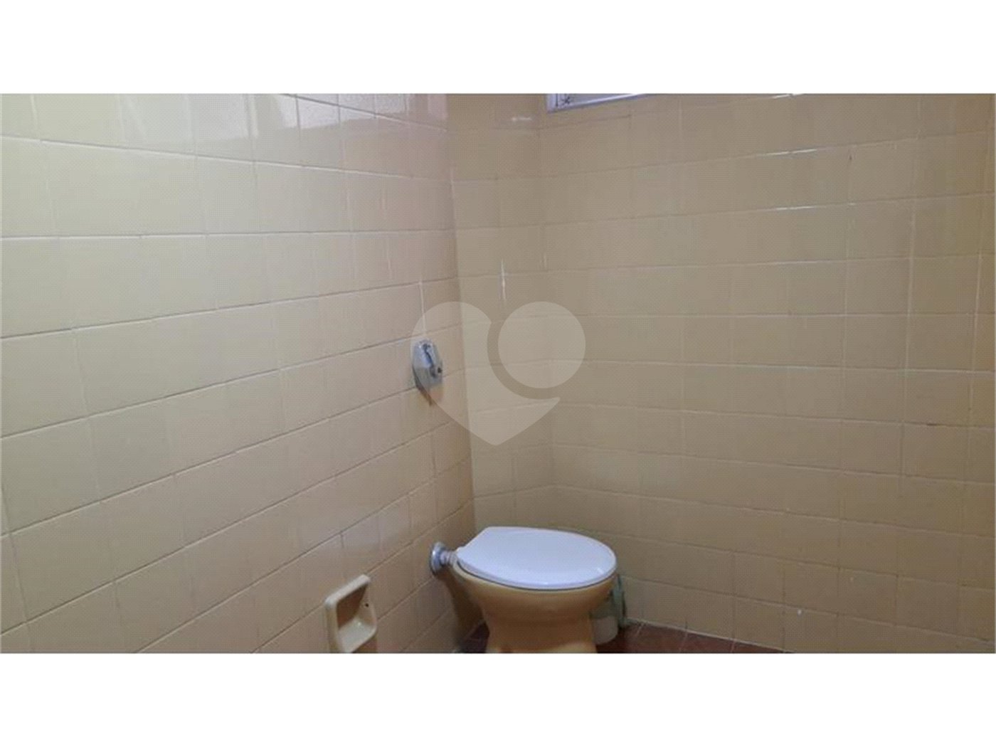 Casa à venda ou para alugar com 5 quartos, sendo 1 suíte, em Vila Romero, São Paulo, SP