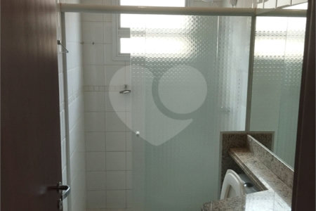 Casa à venda com 3 quartos, sendo 1 suíte,  no condomínio Vila Aracoara, Araraquara - SP