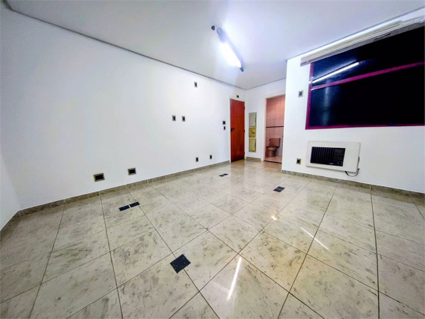 Sala Comercial para locação, Vila Nova, Santos - SA0073.