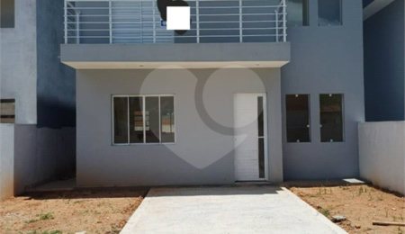 Sobrado à venda com 2 quartos, sendo 1 suíte,  em Terras de São José, Mairinque, SP