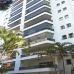 Apartamento à venda com 4 quartos, sendo 3 suítes,  em Indianópolis, São Paulo, SP