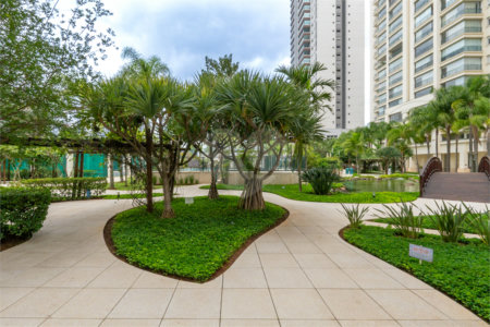Apartamento à venda com 3 suítes em Brooklin, São Paulo, SP