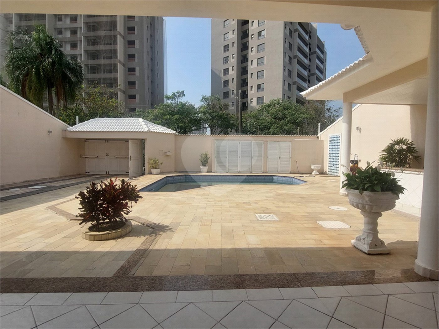 Casa à venda com 3 suítes no condomínio Rio Mar..., Rio de Janeiro - RJ