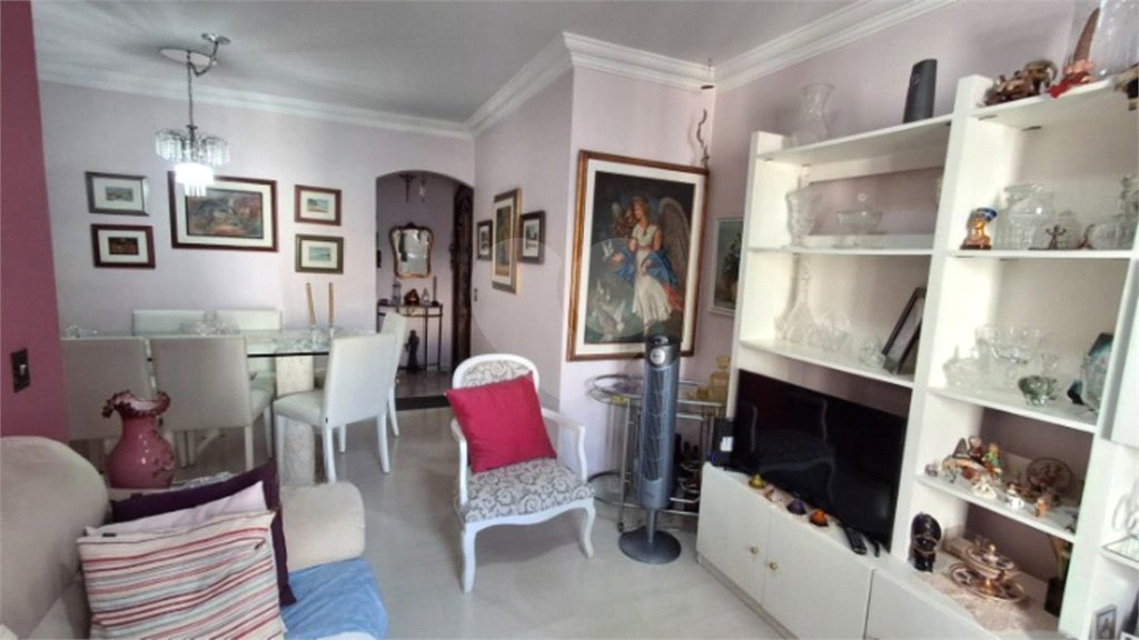 Apartamento à venda com 3 quartos, sendo 1 suíte,  em Indianópolis, São Paulo, SP