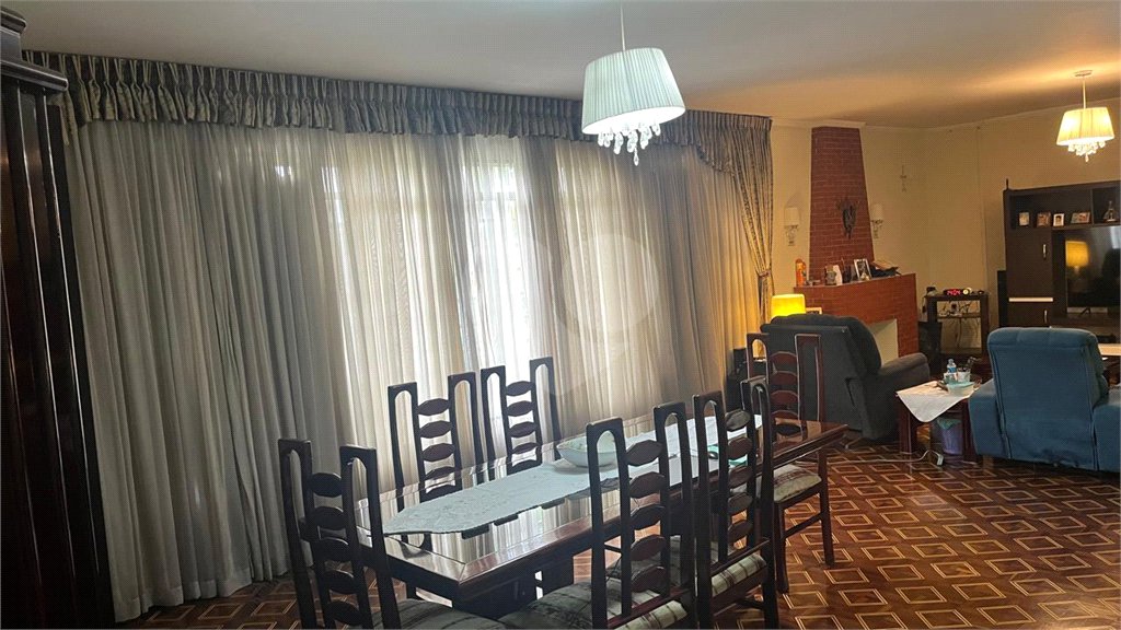 Casa à venda com 3 quartos, sendo 2 suítes, em Lapa, São Paulo, SP