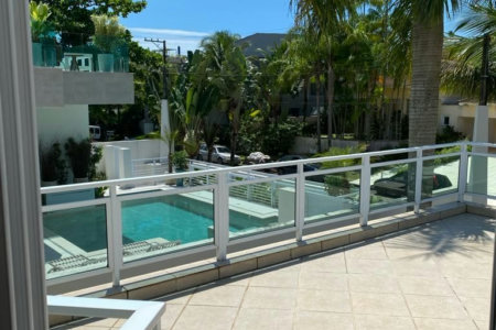 Casa com 6 dormitórios à venda, 304 m² por R$ 5.500.000,00 - Vista Linda - Bertioga/SP