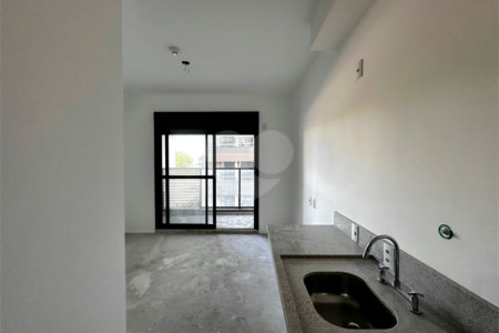 Apartamento à venda com 1 quarto em Jardim das Acácias, São Paulo, SP