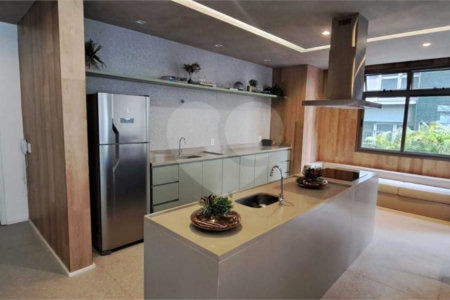 Apartamento à venda com 2 suítes em Indianópolis, São Paulo, SP