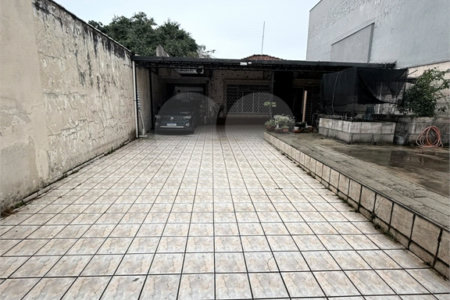 Casa à venda com 3 quartos, sendo 1 suíte, em Chora Menino, São Paulo, SP