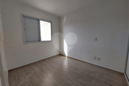 Apartamento para alugar com 2 quartos, sendo 1 suíte, em Parque São Domingos, São Paulo, SP