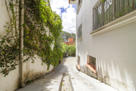 Casa à venda com 3 quartos em Vila Mariana, São Paulo, SP