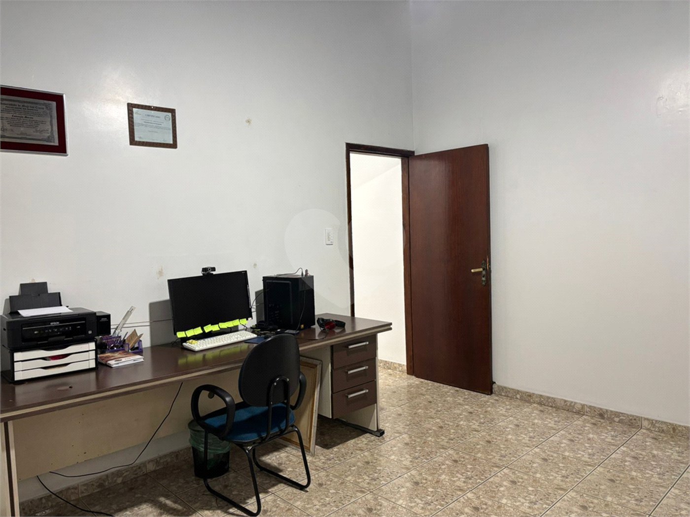 Sobrado à venda com 3 suítes em Jardim Imperador, Suzano, SP