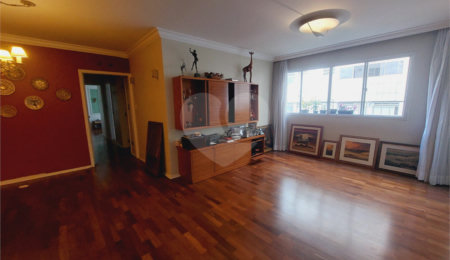 Apartamento à venda com 3 quartos, sendo 1 suíte,  em Jardim Paulista, São Paulo, SP