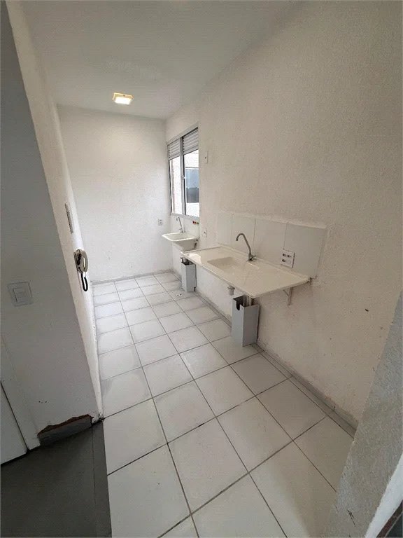 Casa à venda com 2 quartos em Jardim Petrópolis, Cotia, SP