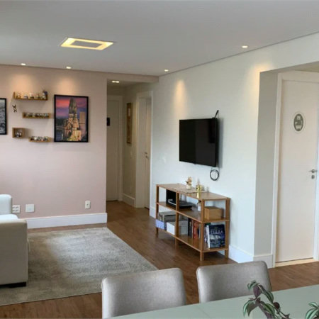Apartamento à venda com 4 quartos, sendo 2 suítes,  em Jardim Caboré, São Paulo, SP